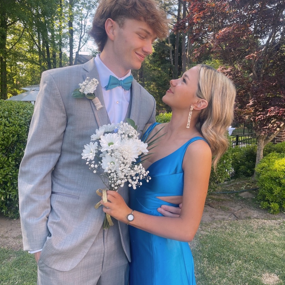 BLUE SILK DRESS ๐ - Picture 3 of 5